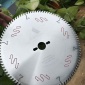 耐用鋒利的高端合金鋸片300*3.2*30*96T